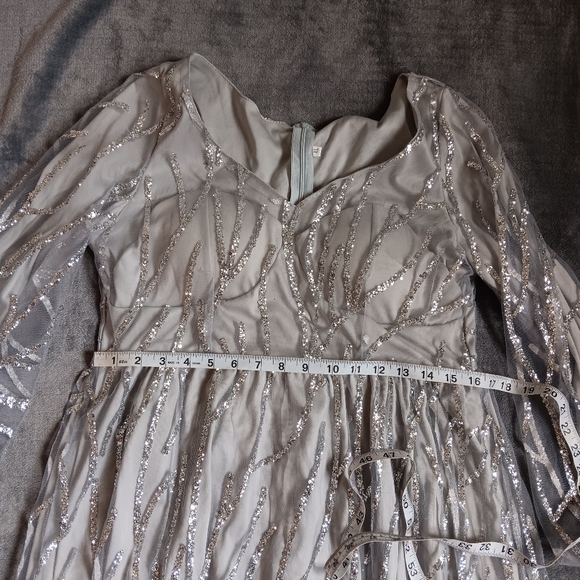 Icy Princess Silver Glitter & Gray Long Sleeve Event Evening Dress Size XL - Picture 7 of 10